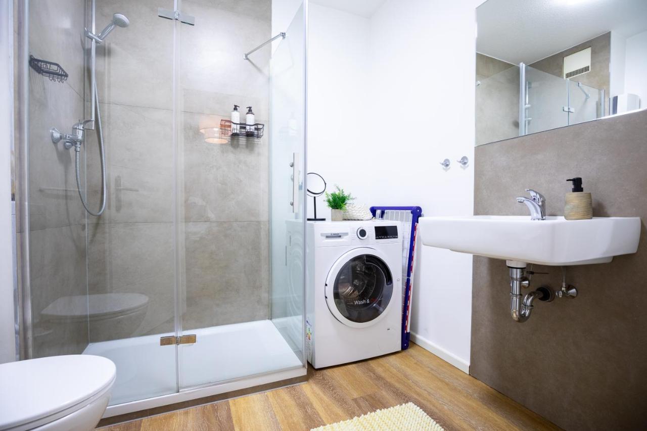 Design-Ferienwohnung In Bad Neuenahr: Platz Fuer 4, Kueche, Wifi, Netflix Exteriér fotografie